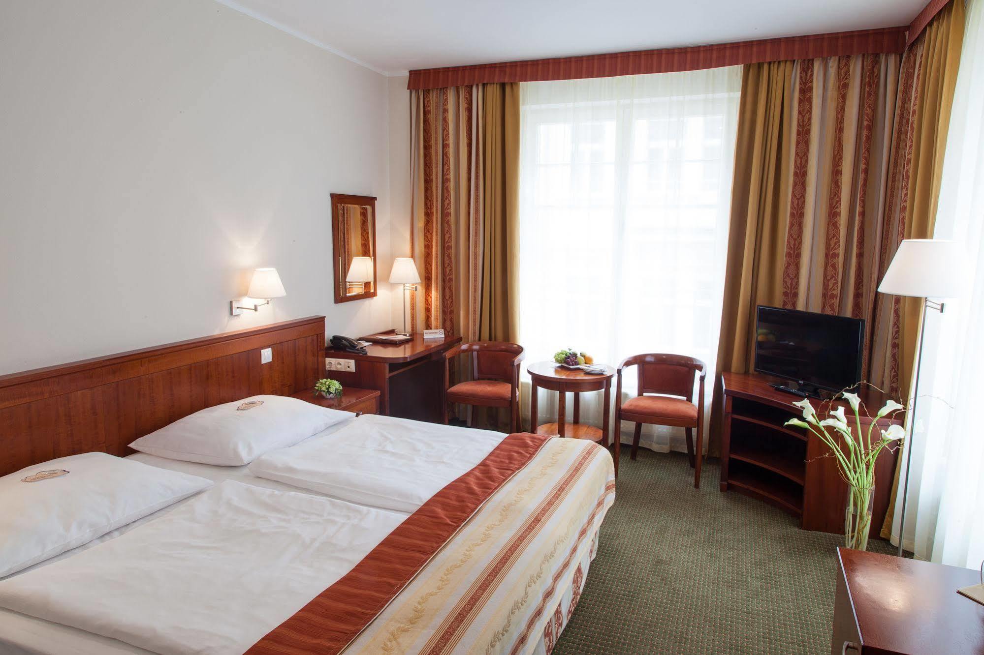 Spa & Wellness Hotel Olympia Marienbad Екстериор снимка